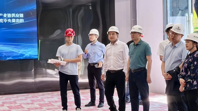 自然資源廳領(lǐng)導(dǎo)赴天府金江實(shí)驗(yàn)室和中國釩鈦館建設(shè)項(xiàng)目調(diào)研